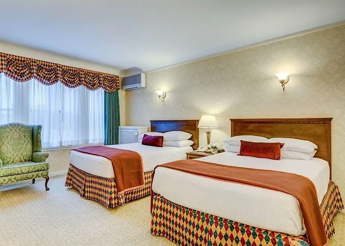 Hotel Carleton Of Oak Park