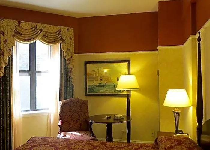 Hotel Carleton Of