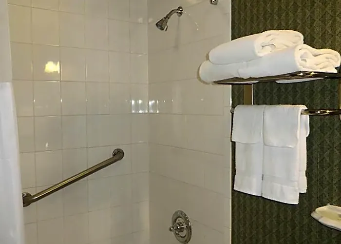 Carleton Of Hotel 3*