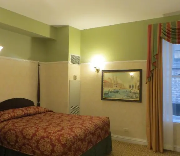 Hotel Carleton Of