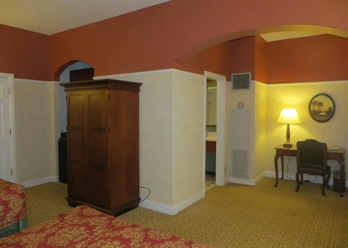 Hotel Carleton Of 3*